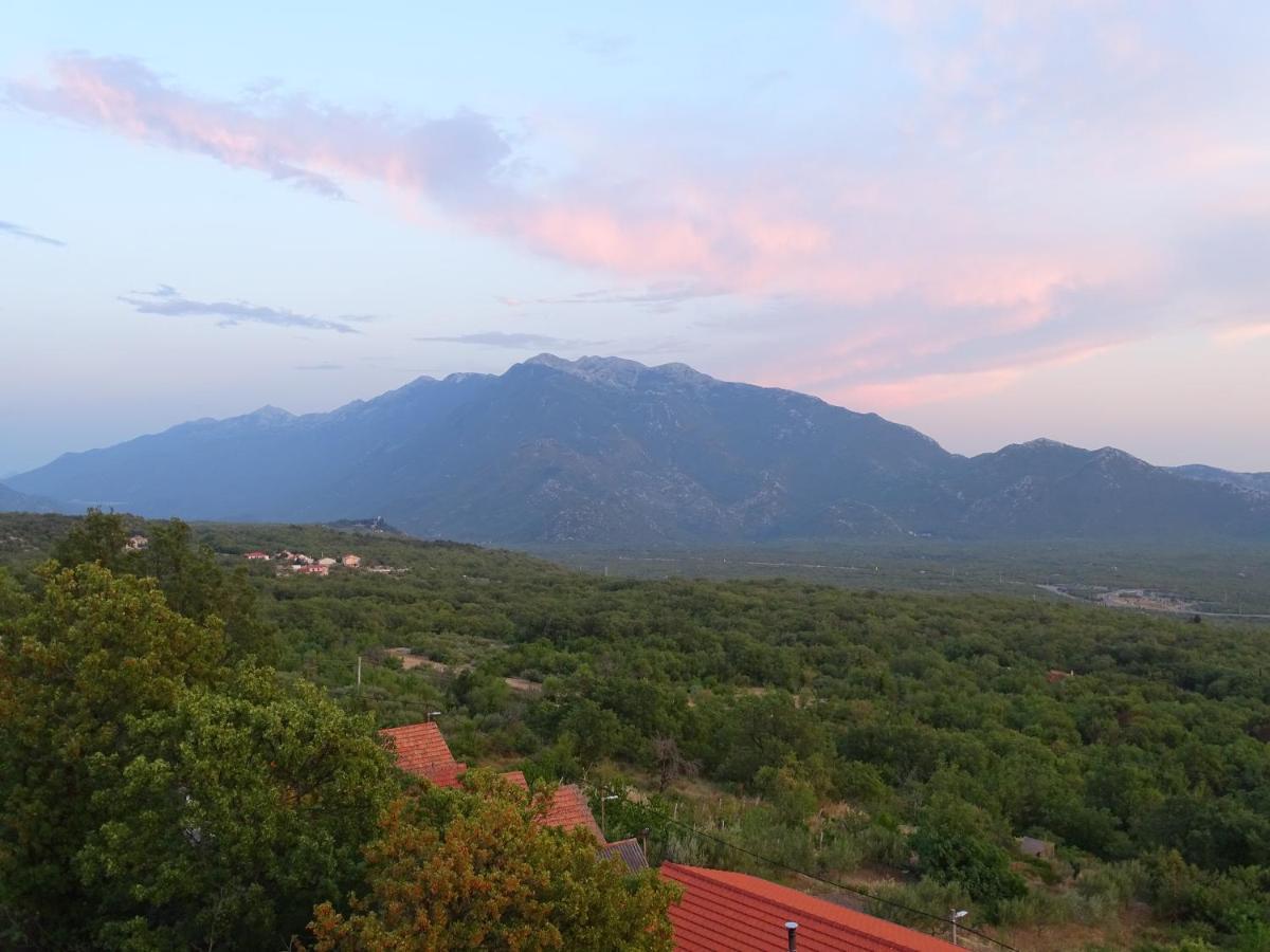 Sunset Chaser - Rural Dalmatian Mountain View - Makarska, Brela Sestanovac Exterior photo